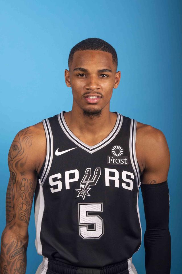 的标题与关 的标题与关