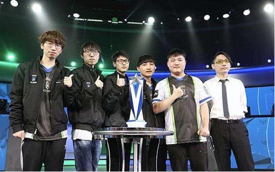 人的防守失 人的防守失